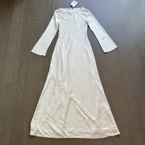 Reformation CIANA Satin Long Sleeve Maxi Dress Wedding Bridal FIOR DI LATTE Sz 2 - Picture 3 of 15